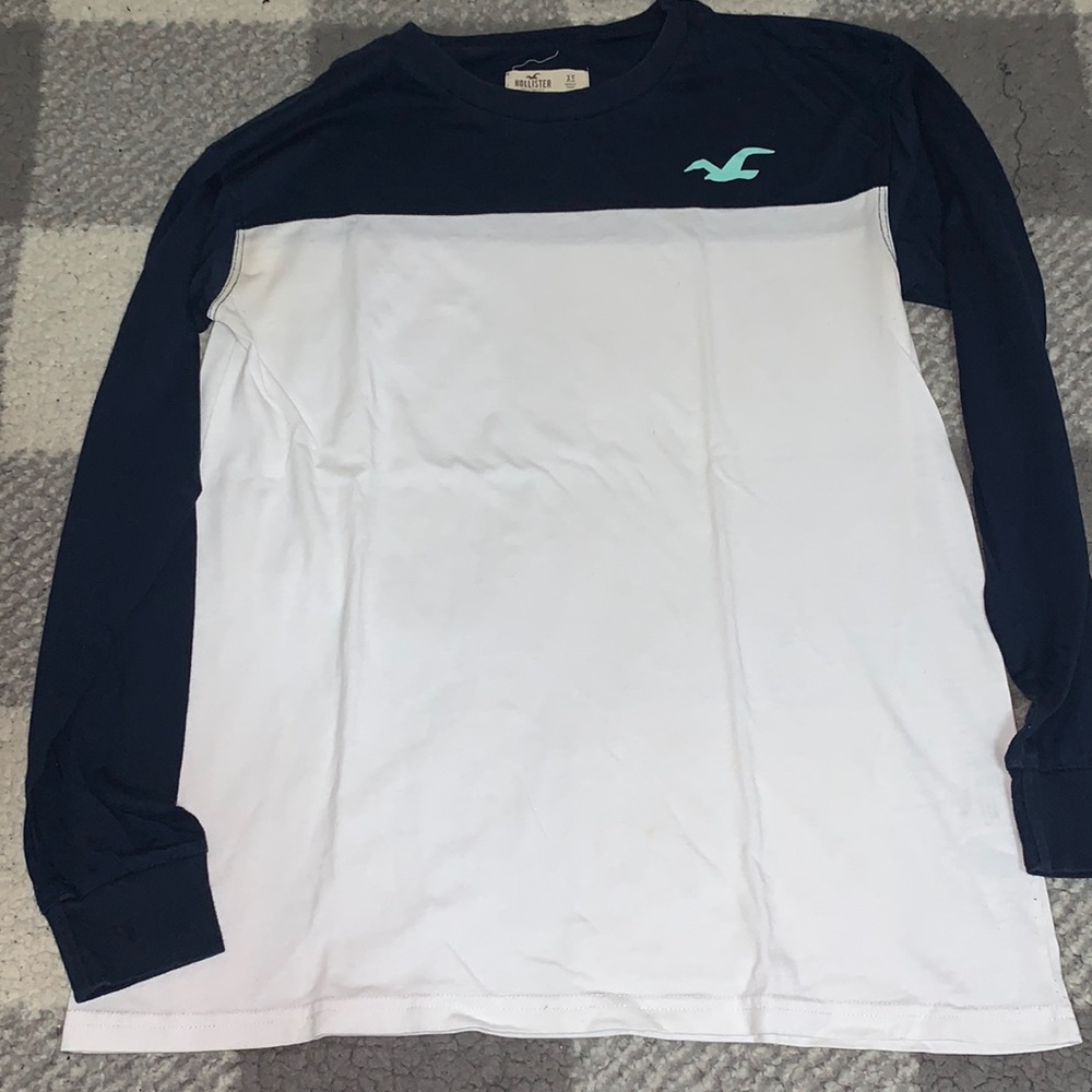 Women’s long sleeve shirt